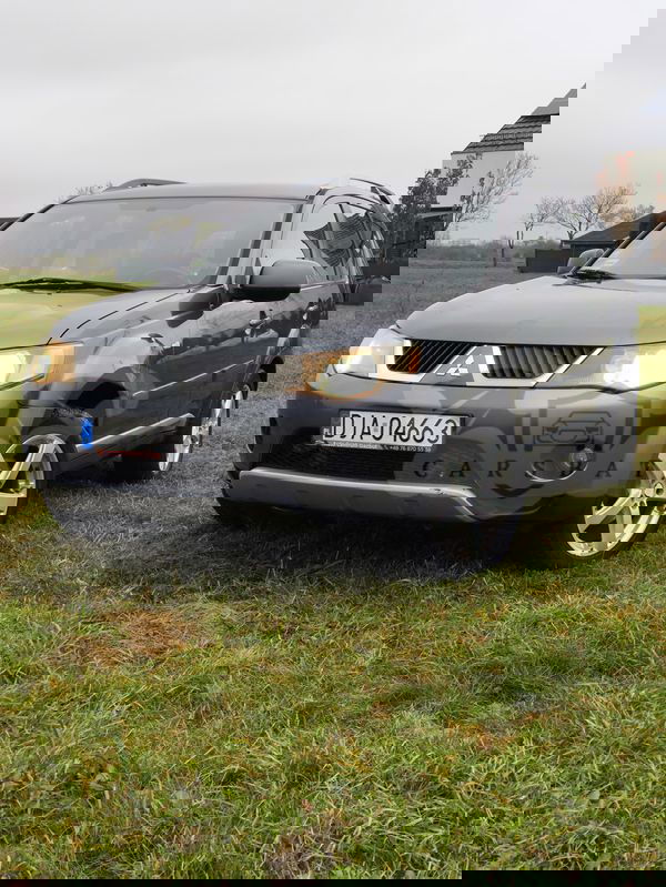 Mitsubishi Outlander II 2.0 DI-D 4WD Invite 2007