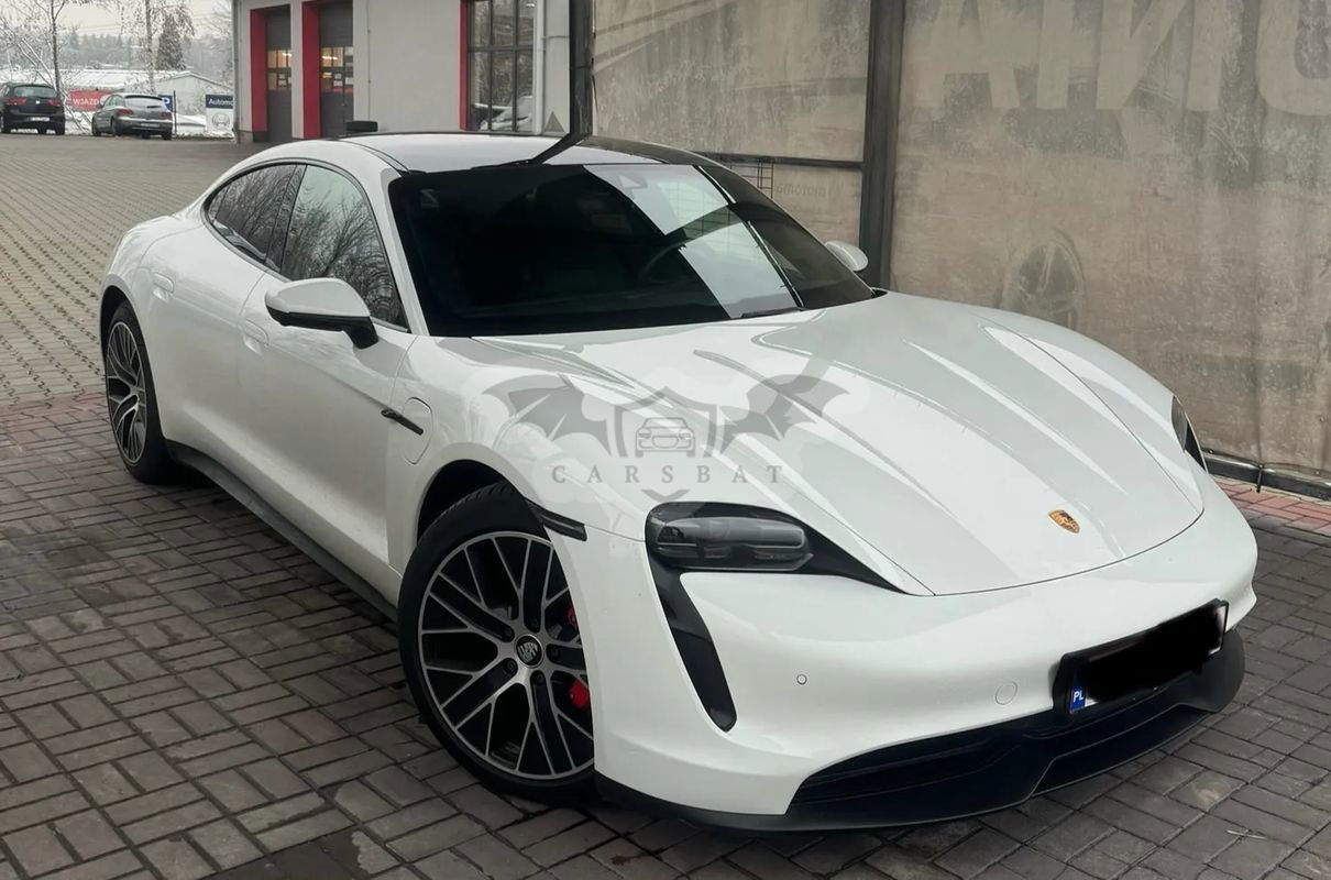 Porsche Taycan 2023