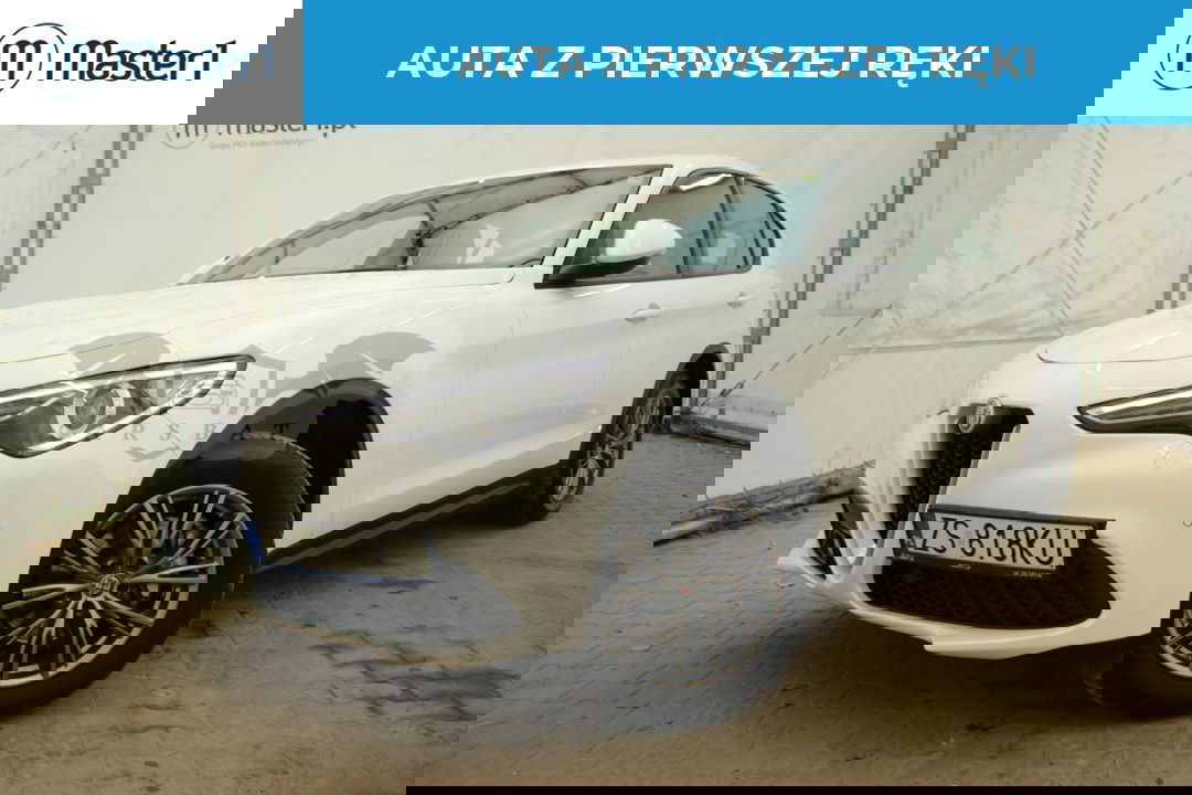 Alfa Romeo Stelvio 2019