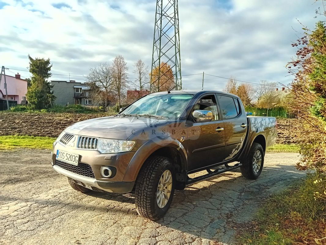 Mitsubishi L200 2013