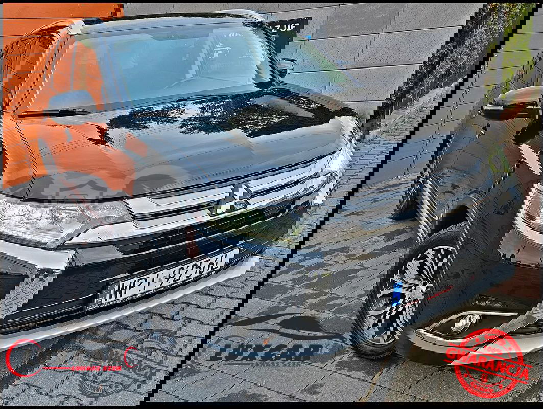 Mitsubishi Outlander III 2.0 Intense 4WD CVT 2016