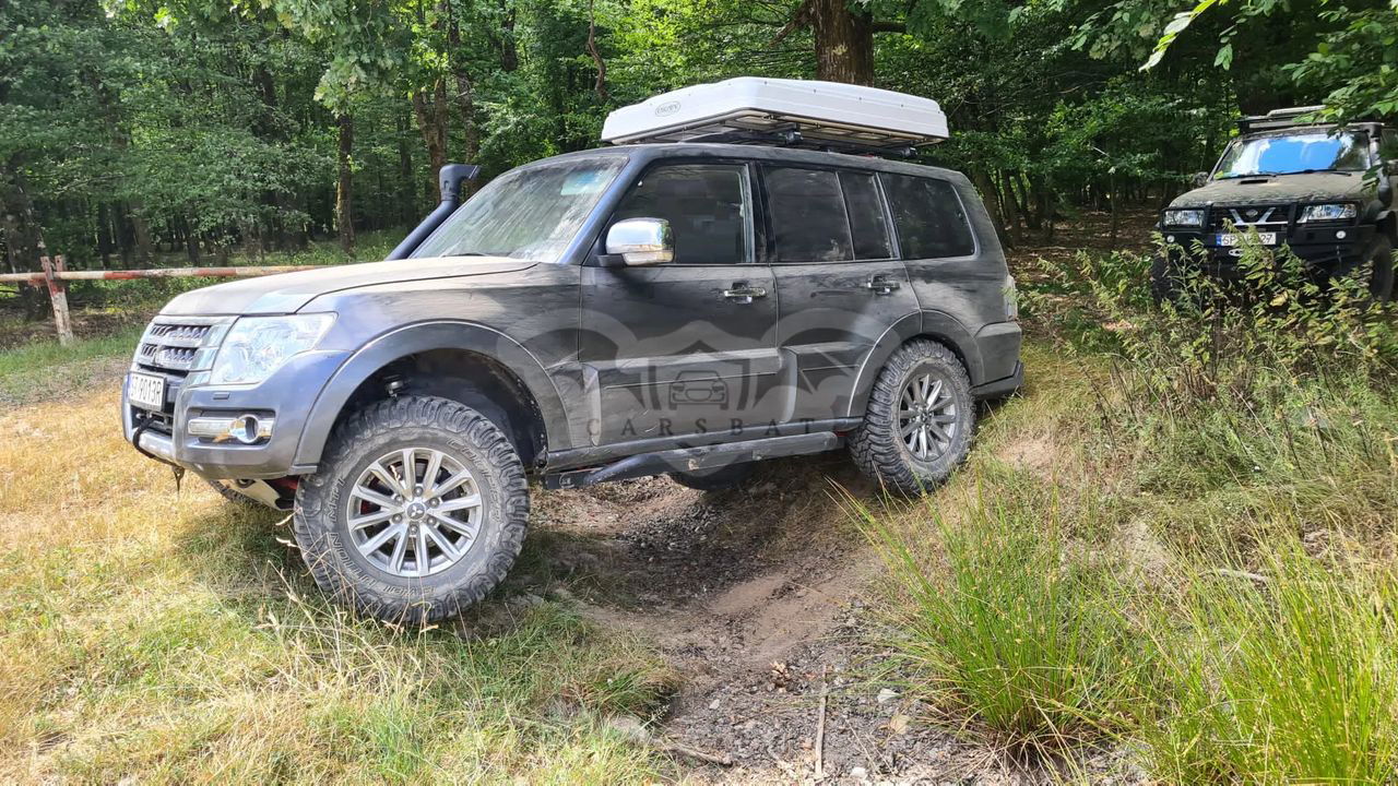 Mitsubishi Pajero IV 3.2 DID Dakar 2015