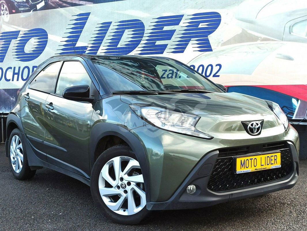 Toyota Aygo X 1.0 VVT-i Executive CVT 2022