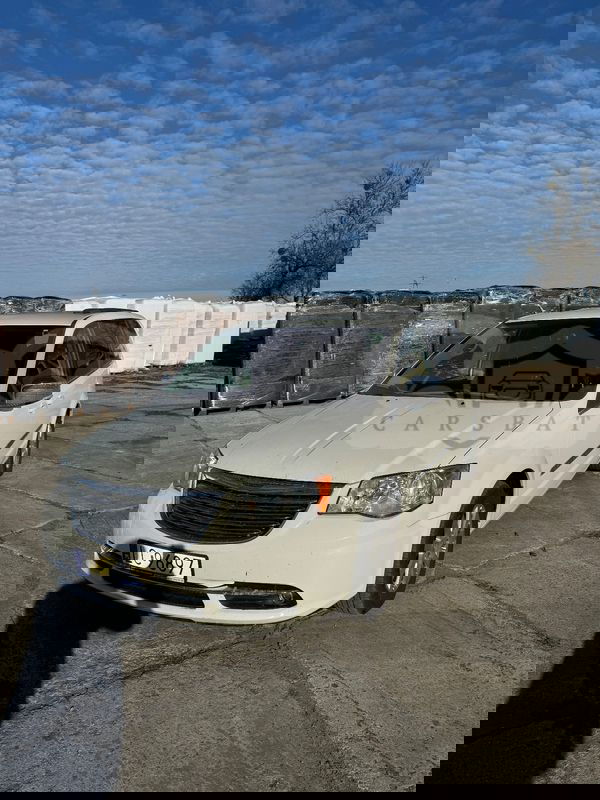Chrysler Town & Country V 3.6 Limited 2011