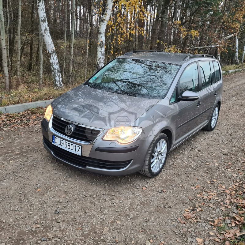 Volkswagen Touran I 1.6 Freestyle 2010
