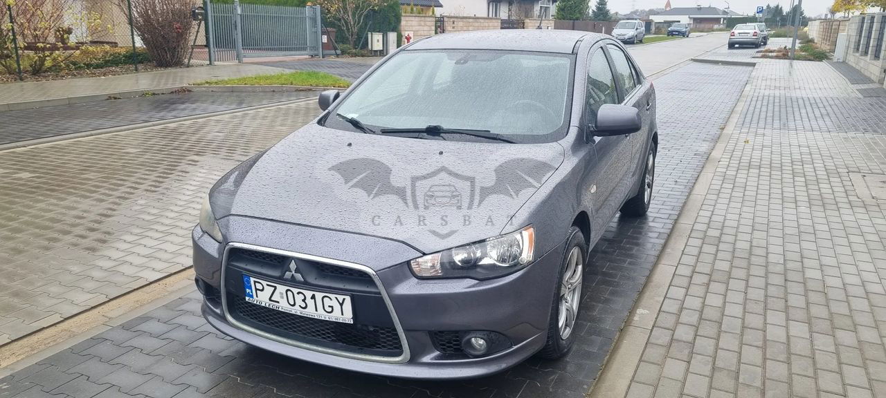 Mitsubishi Lancer IX 1.8 Invite 2010