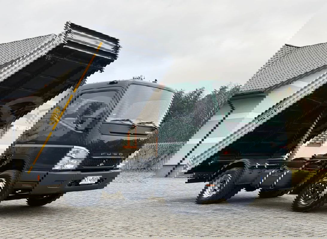 Mitsubishi Fuso Canter 2010