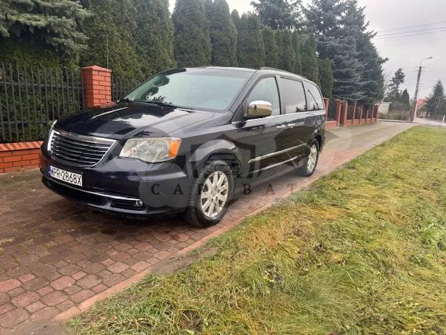 Chrysler Town & Country V 2011