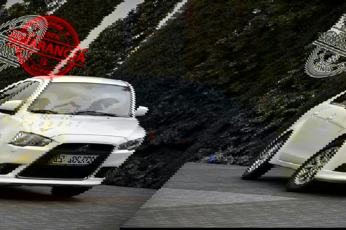 Mitsubishi Lancer IX 1.6 Invite 2010
