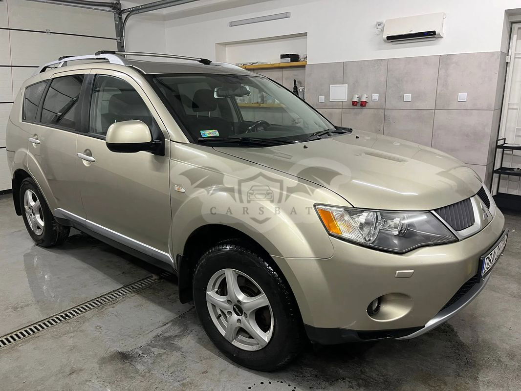 Mitsubishi Outlander II 2.0 DID Intense + 2007