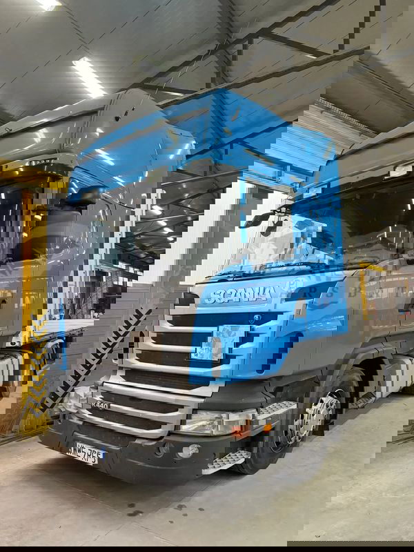 Scania R-series 2011