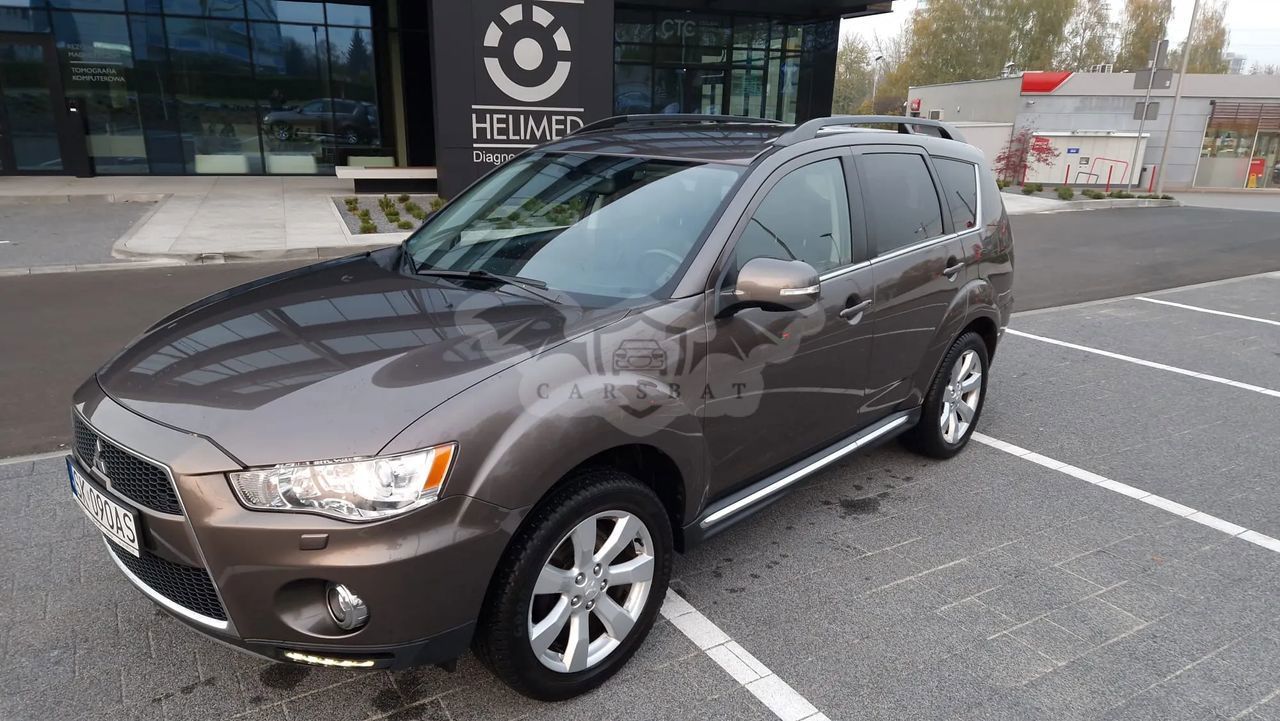 Mitsubishi Outlander II 2.4 Intense + EU5 2012