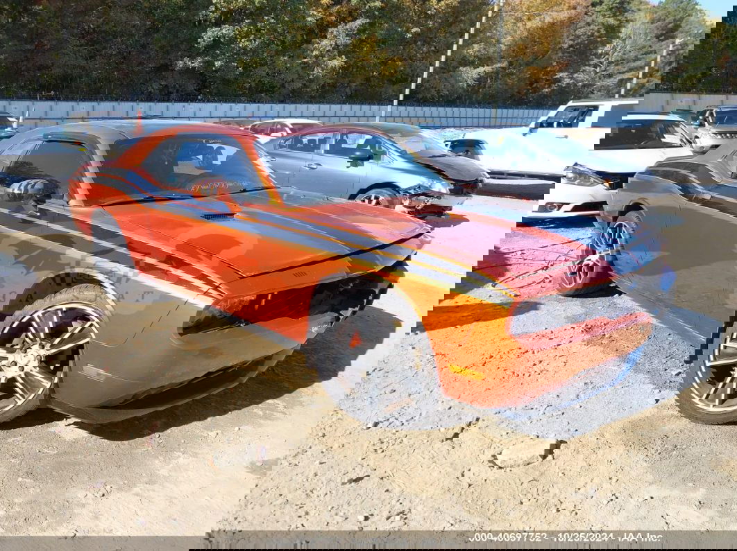 Dodge Challenger 2011