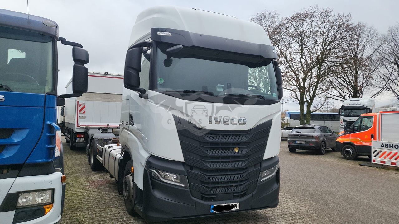 Iveco S-Way 2020