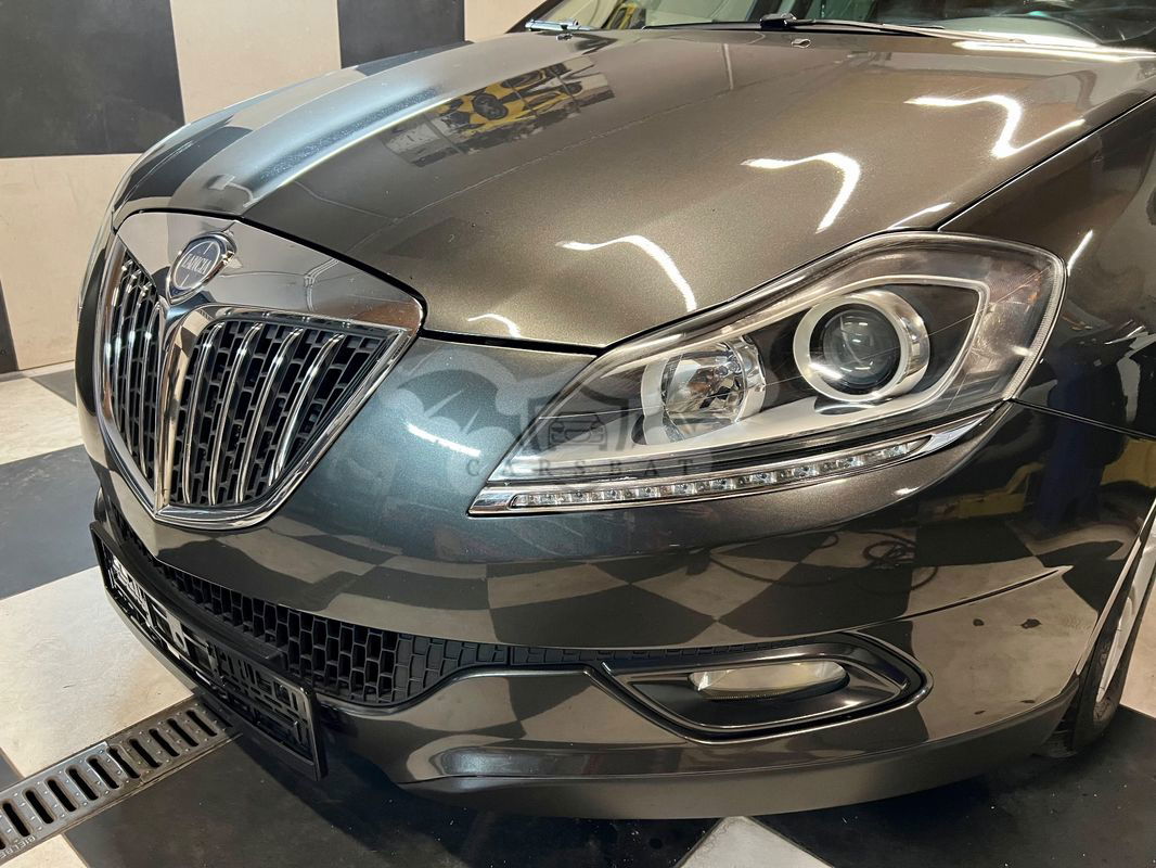 Lancia Delta 2010