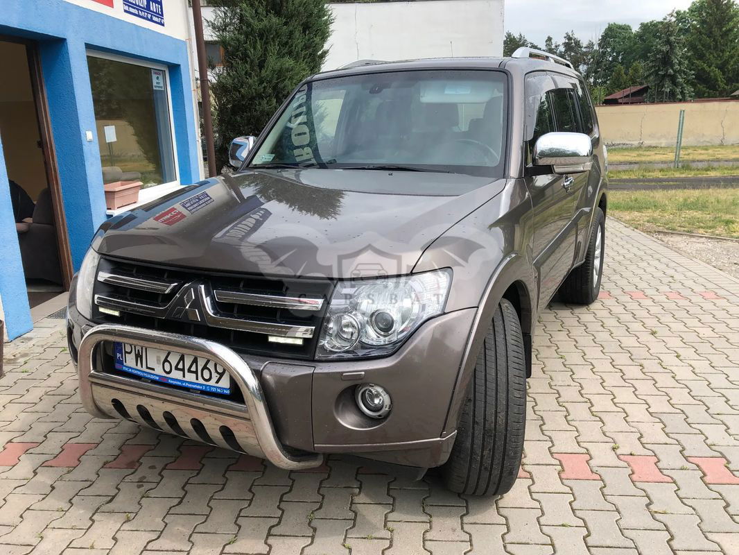 Mitsubishi Pajero IV 3.2 DID Instyle 2009