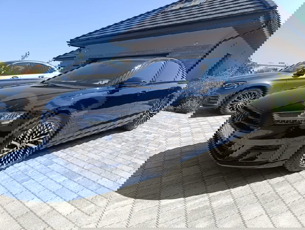 Audi A8 D5 2020