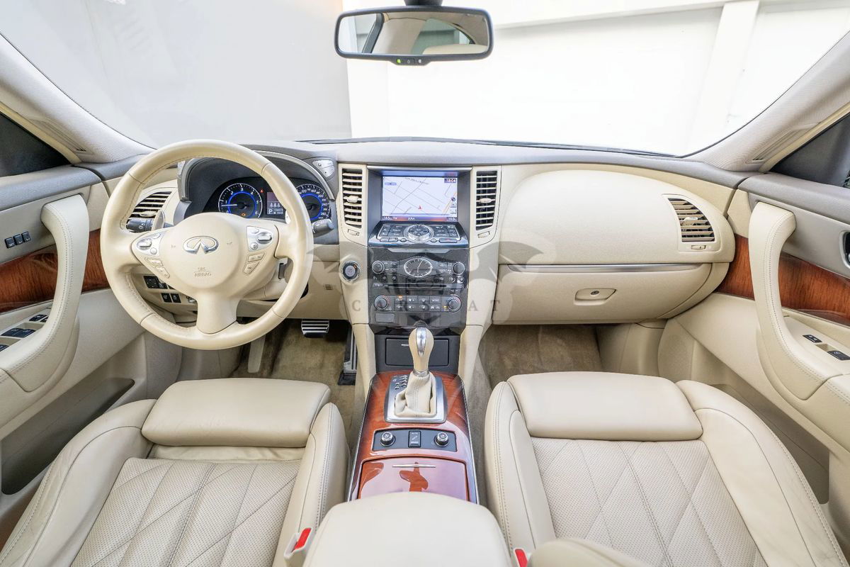 Infiniti Q70 3.0d S Premium 2014
