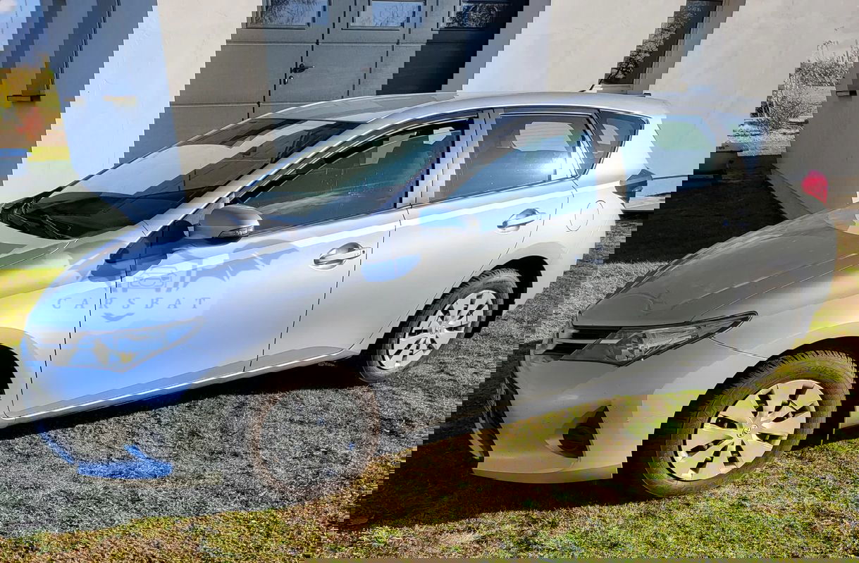 Toyota Auris II 1.6 Active 2013