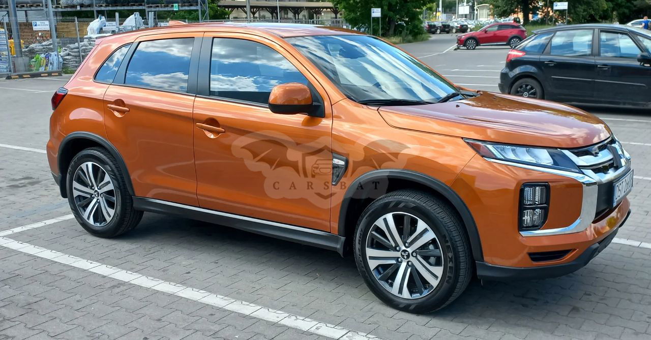 Mitsubishi Outlander IV 2023