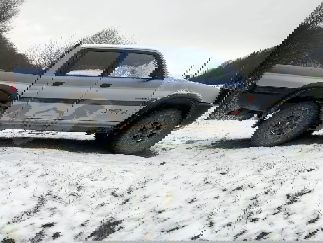 Mitsubishi L200 2.5 TDI GL 4WD DoubleCab 2000