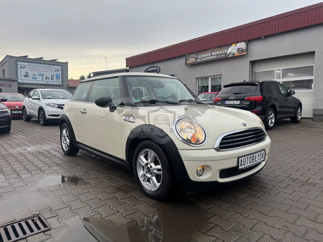 Mini One First 2009