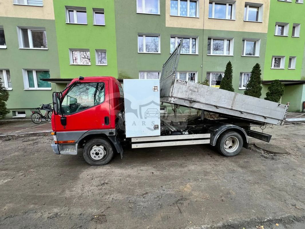 Mitsubishi Fuso Canter 2004