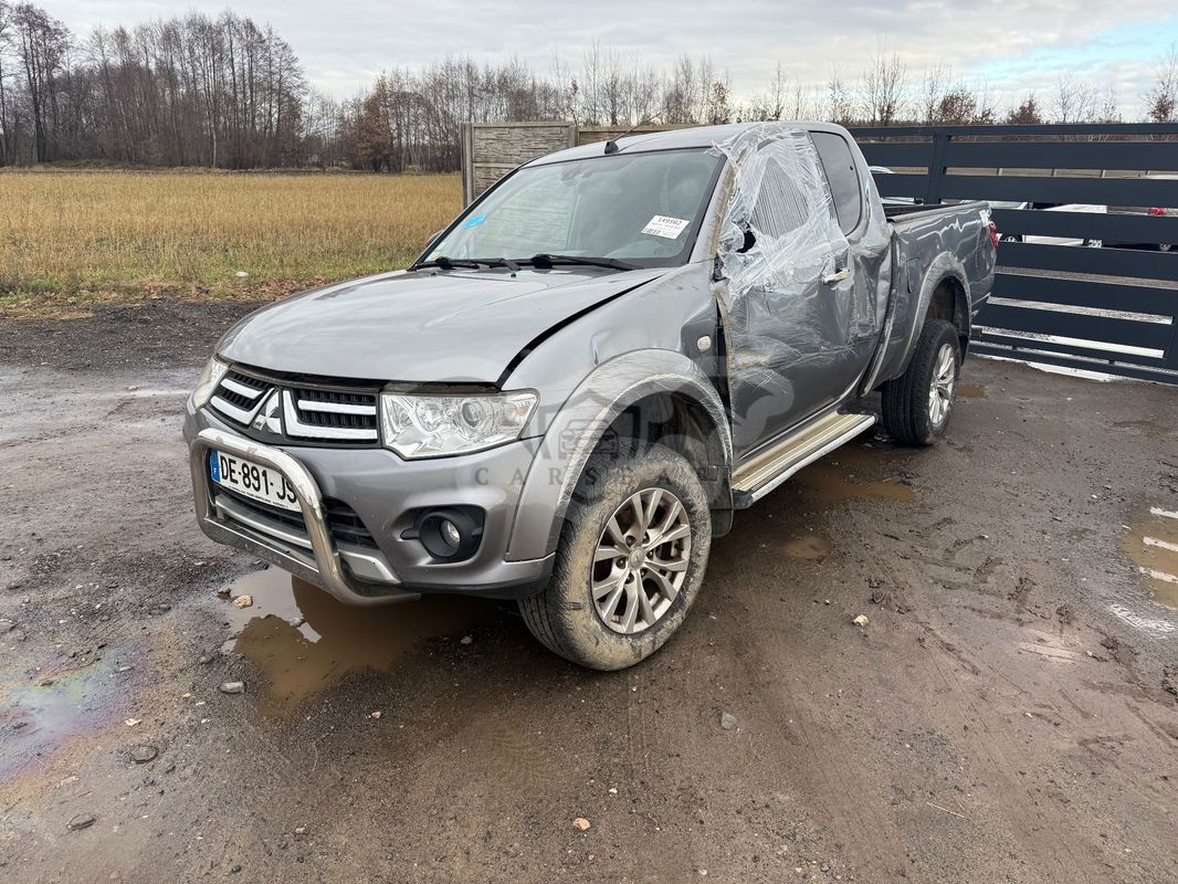 Mitsubishi L200 Pick Up 4x4 Intense Club Cab 2014
