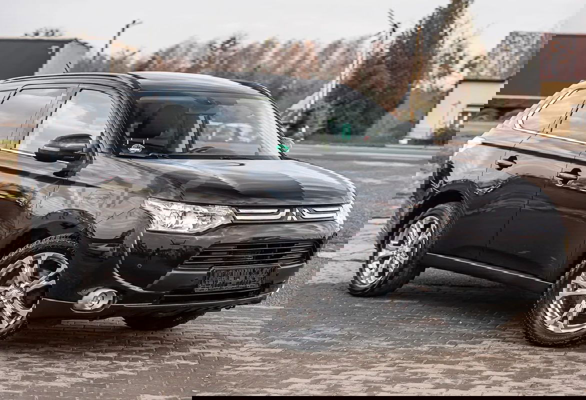 Mitsubishi Outlander III 2013