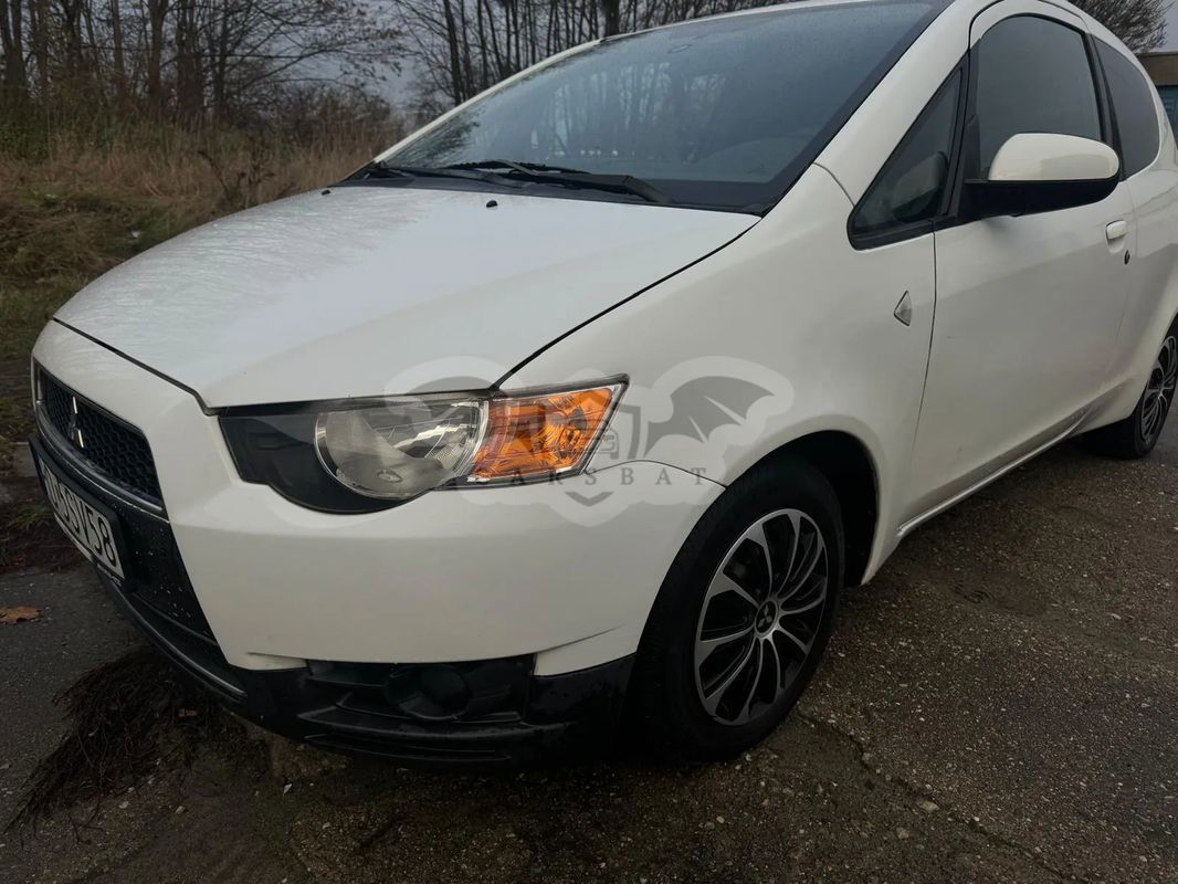 Mitsubishi Colt Z30 1.1 2011