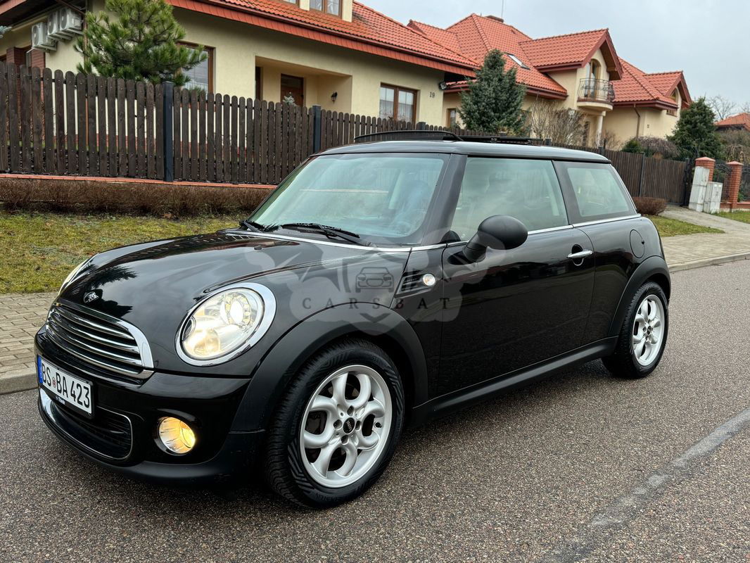 Mini Cooper 50 Mayfair 2010