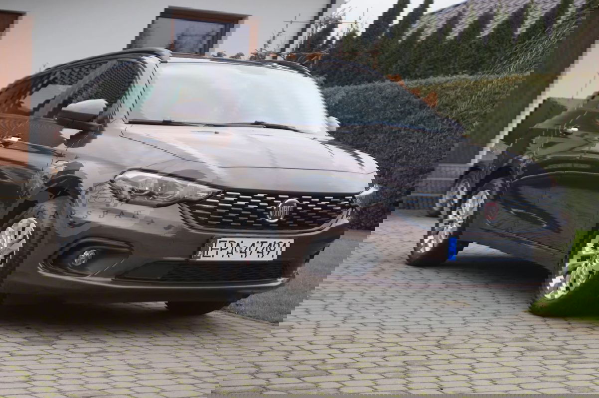 Fiat Tipo II 1.4 T-Jet 16v Lounge EU6 2020
