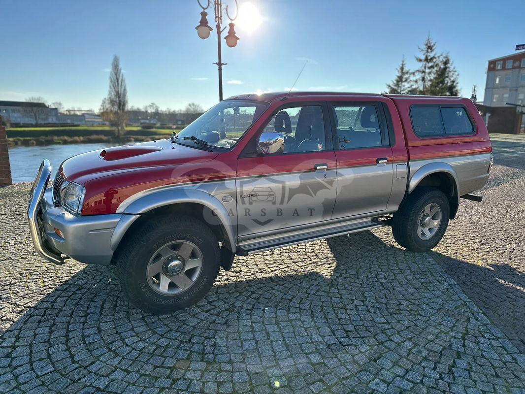 Mitsubishi L200 2003