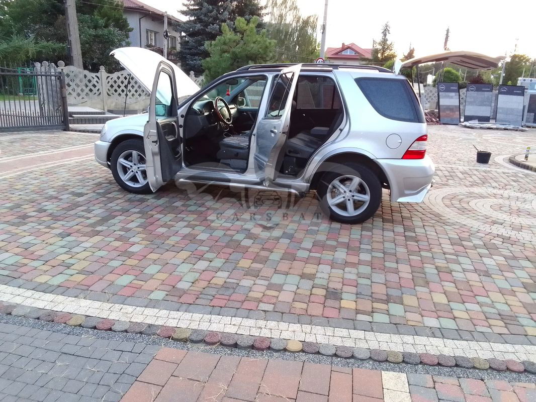 Mercedes-Benz ML W163 230 1998