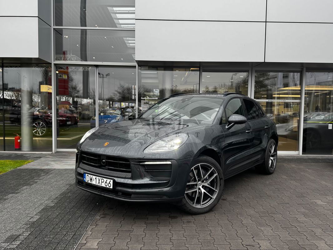 Porsche Macan I Standard 2023