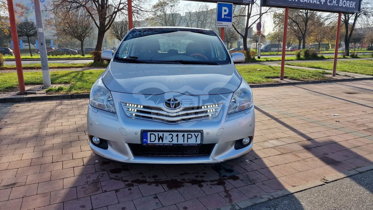 Toyota Verso 1.8 Prestige EU5 2012
