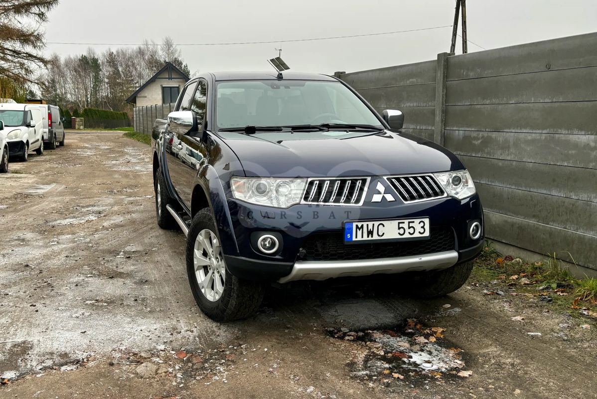 Mitsubishi L200 Pick Up 4x4 Autm Intense Double Cab 2013