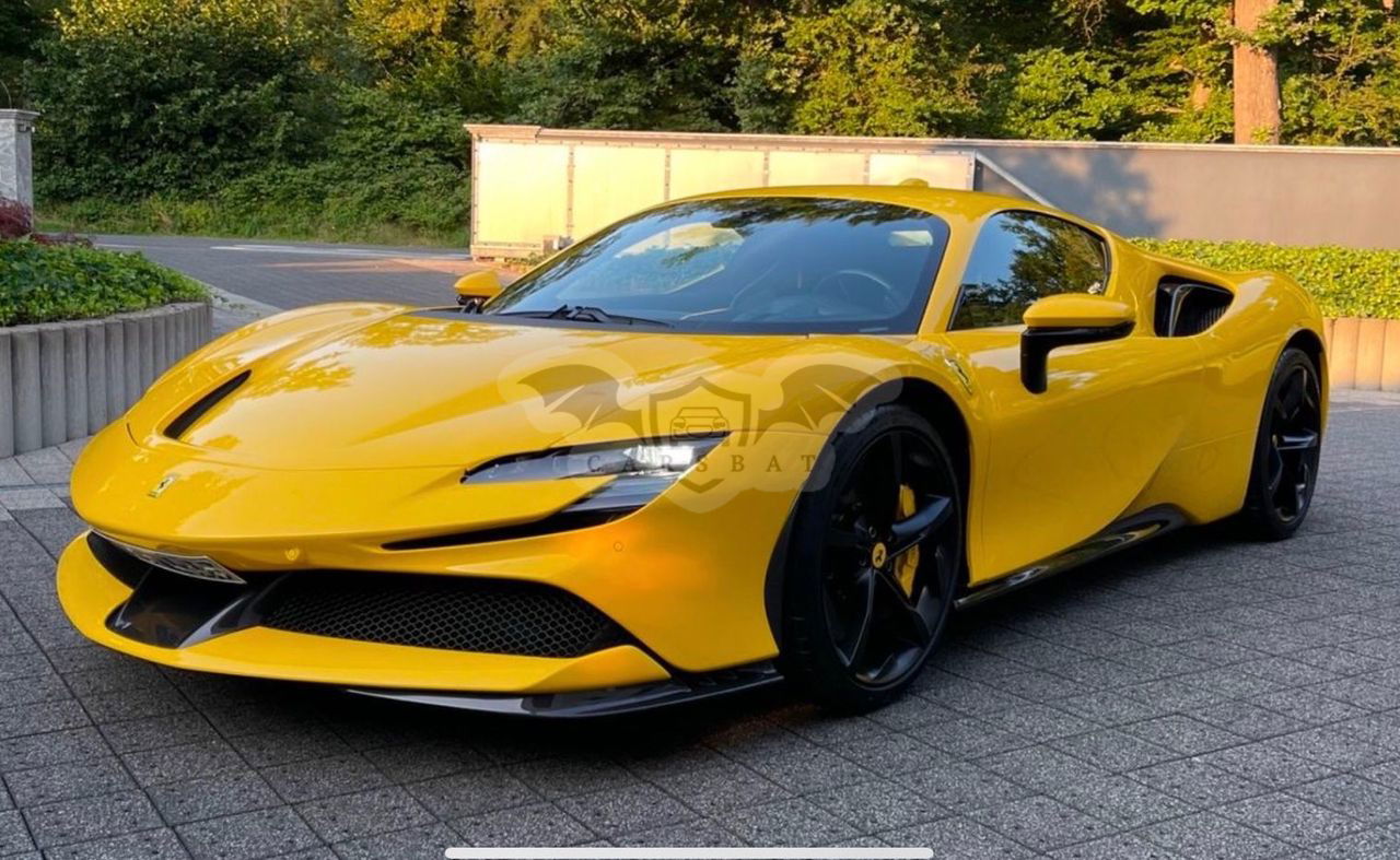 Ferrari SF90 2023