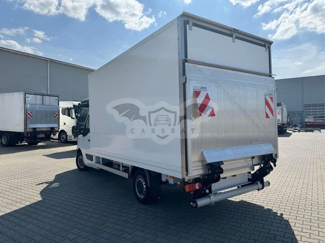 Renault Master 2024