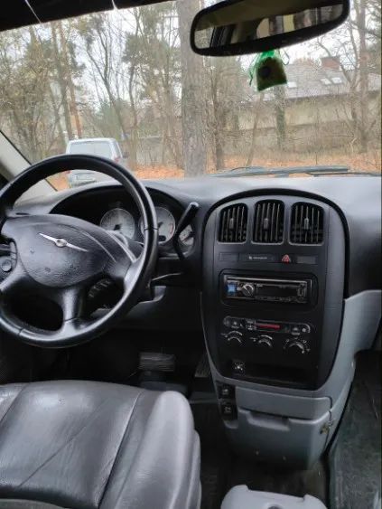 Chrysler Town & Country IV 3.8 2005