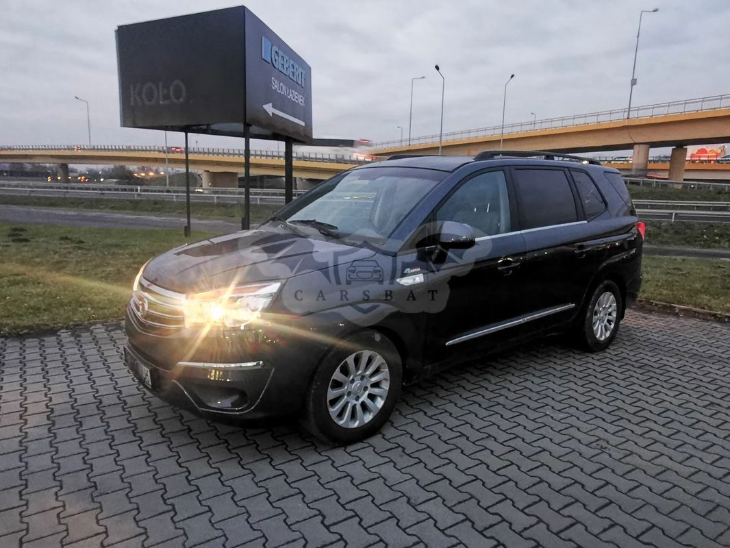 Ssangyong / KG Mobility Rodius 200 e-XDi Sapphire 2015