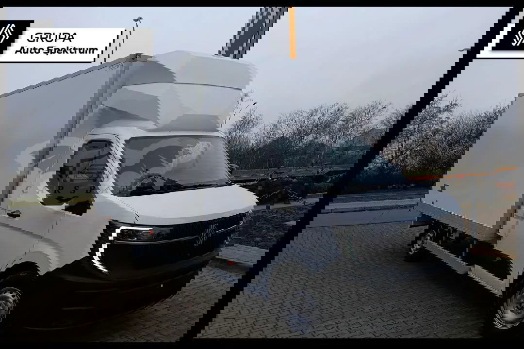 Renault Master 2025
