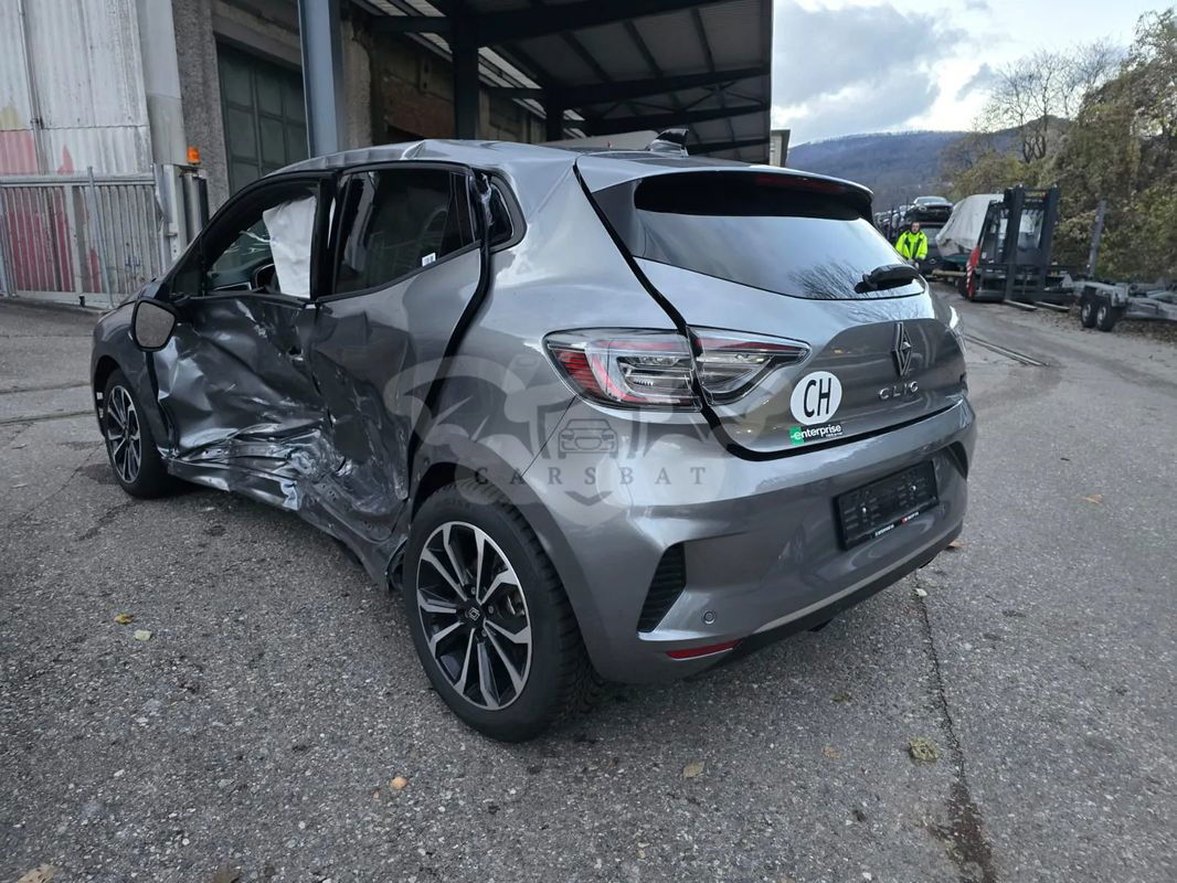 Renault Clio V E-TECH Full Hybrid 145 TECHNO 2024