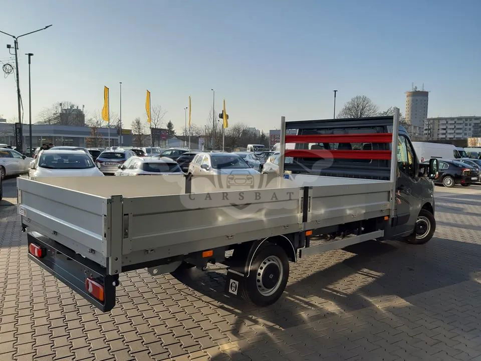 Renault Master 2025