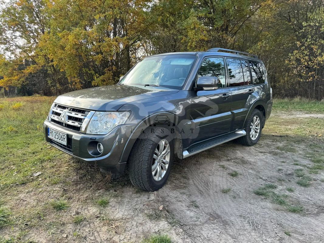 Mitsubishi Pajero IV 3.2 DID Dakar 2012
