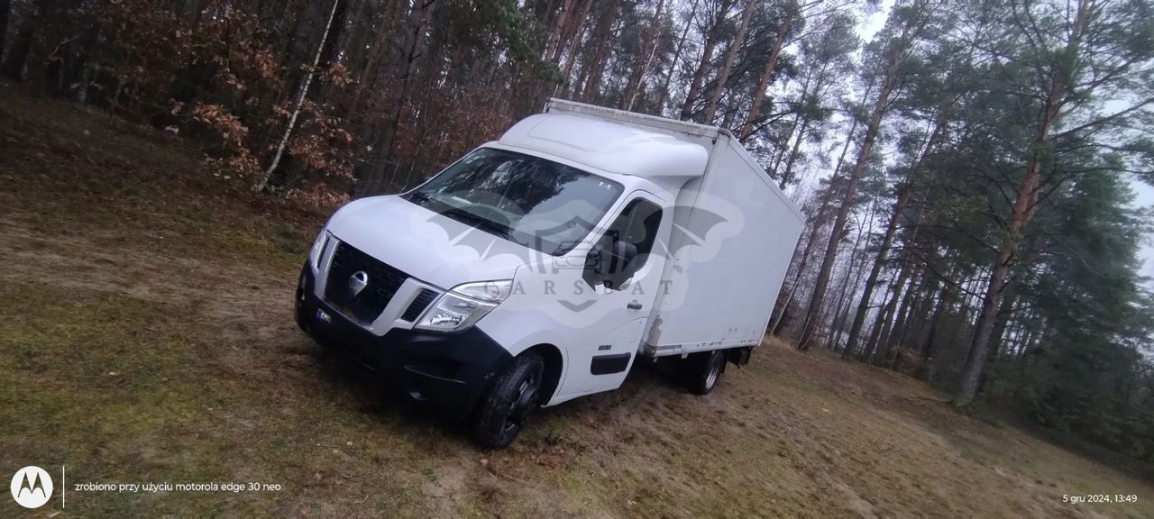 Nissan NV400 2013