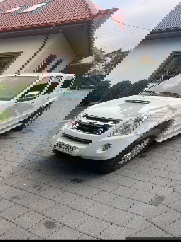Isuzu D-Max 4x4 Double Cab Custom 2011