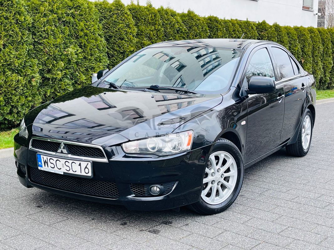 Mitsubishi Lancer VIII 1.6 Invite 2011