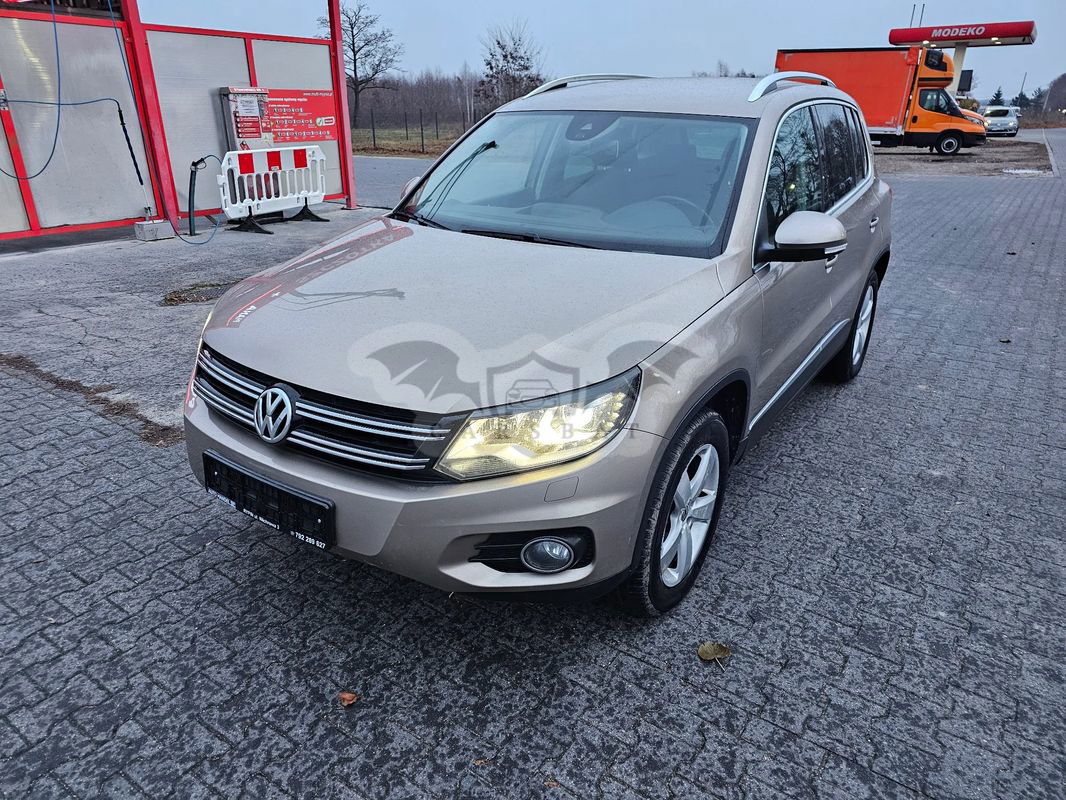 Volkswagen Tiguan I 2.0 TDI DPF 4Motion Automatik Track & Avenue 2012