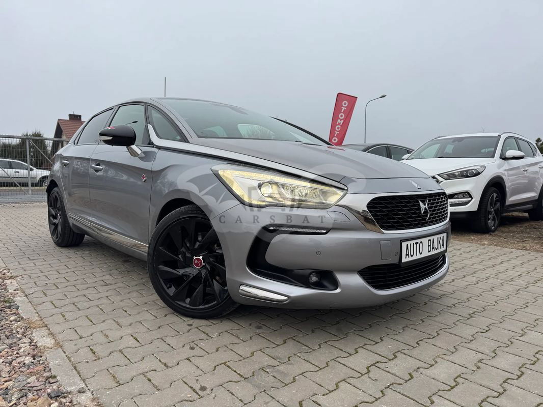 DS DS5 2018